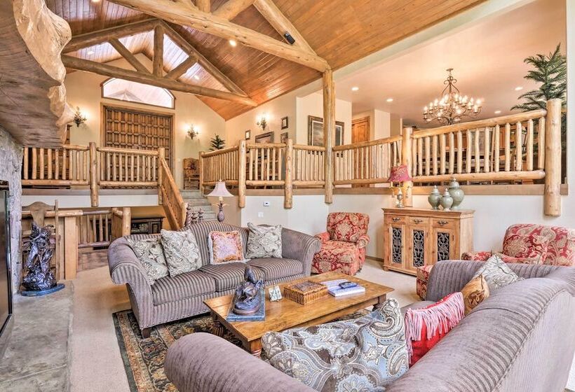 Luxury Lodge On Blue River & Breck Shuttle Route!