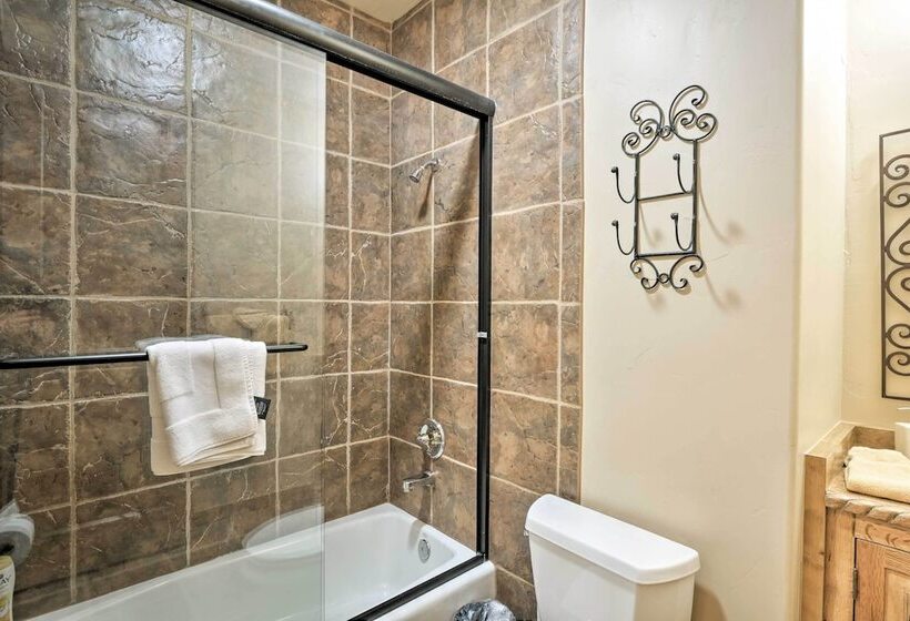 Luxury Lodge On Blue River & Breck Shuttle Route!