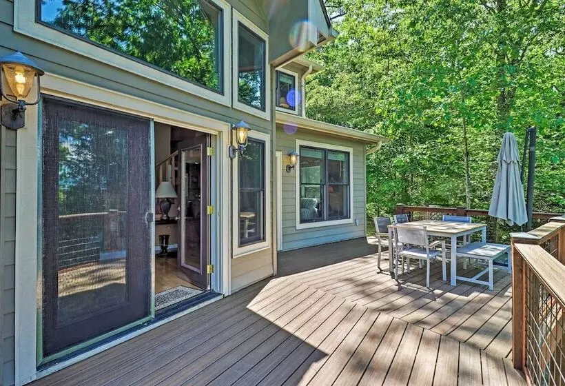 Mountain View Home: Hike, Raft, Golf + More!