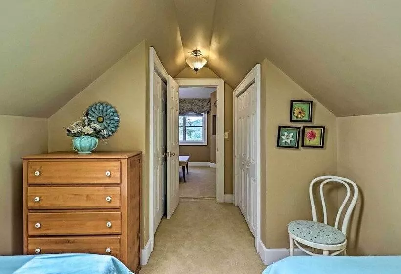 Mountain View Home: Hike, Raft, Golf + More!