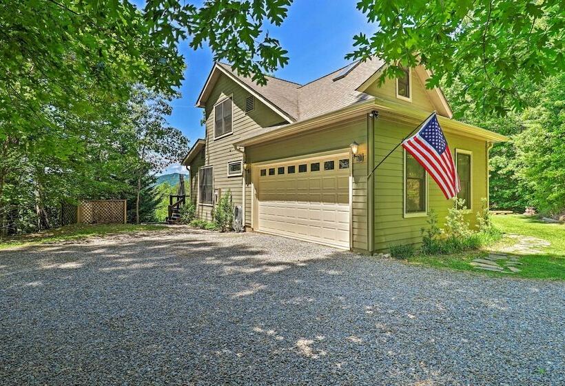 Mountain View Home: Hike, Raft, Golf + More!