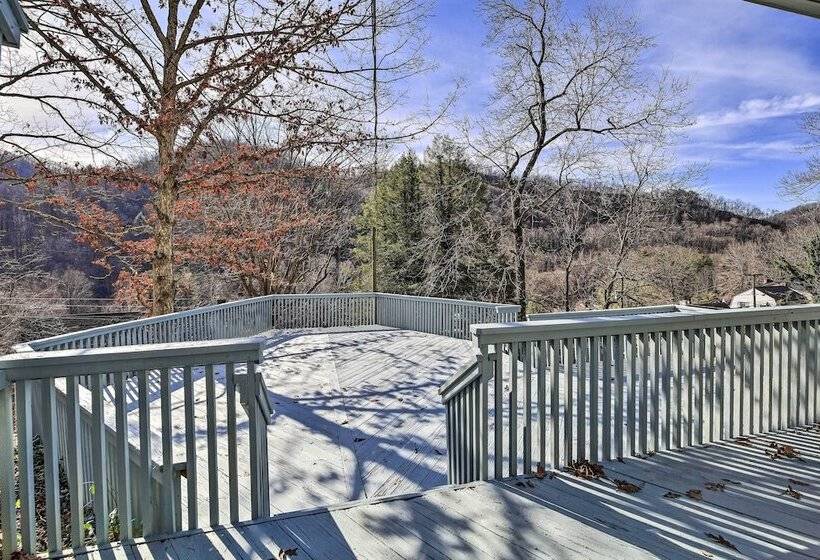 Mtn View Home W/ Game Room Near Atv Trails!