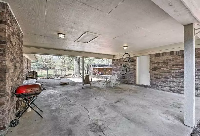 Updated Royal Retreat On 5 Acres:  Hidden Creek