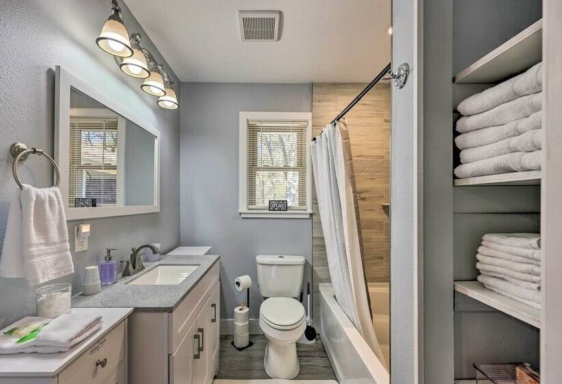 Updated Royal Retreat On 5 Acres:  Hidden Creek