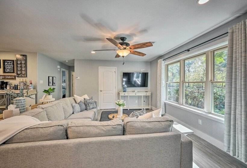 Updated Royal Retreat On 5 Acres:  Hidden Creek