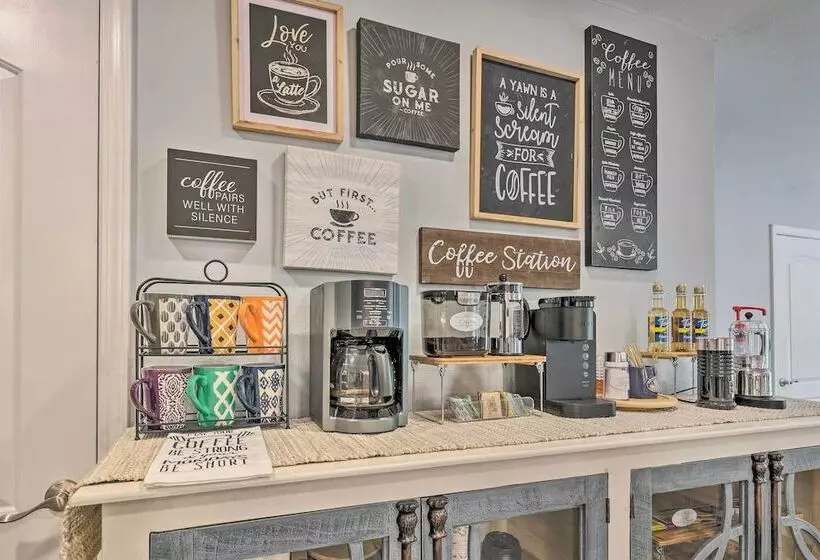 Updated Royal Retreat On 5 Acres:  Hidden Creek