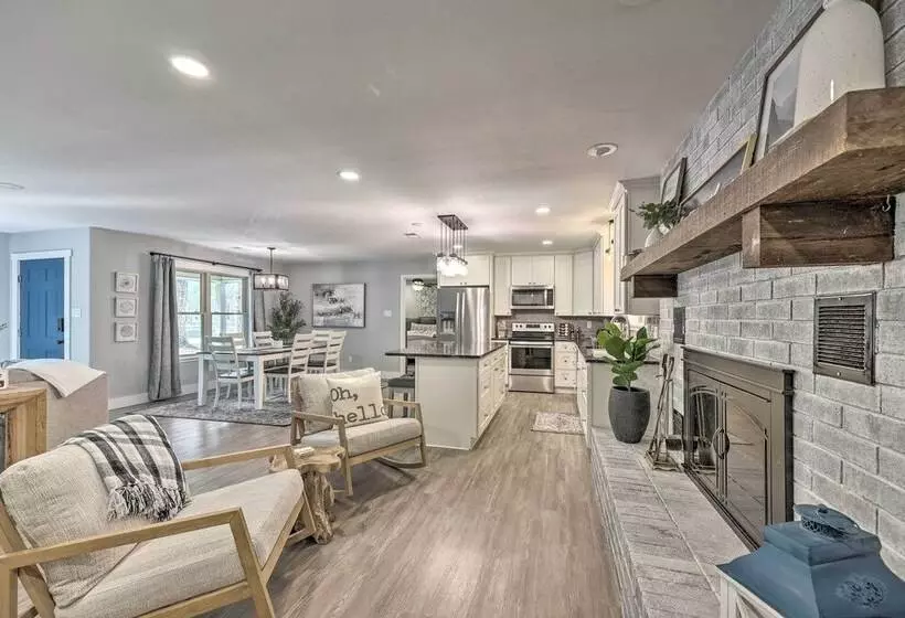 Updated Royal Retreat On 5 Acres:  Hidden Creek