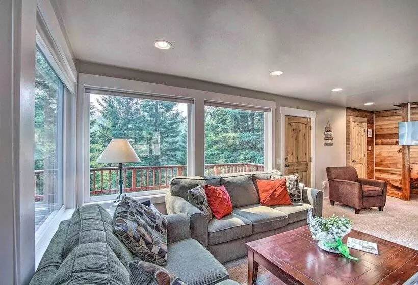 Peace In The Pines: Cle Elum Cabin W/ Trail!