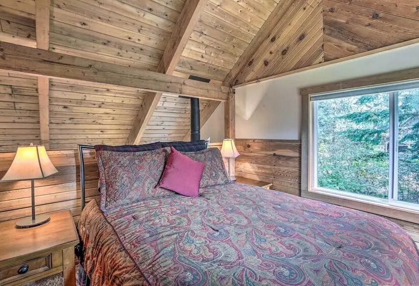 Peace In The Pines: Cle Elum Cabin W/ Trail!