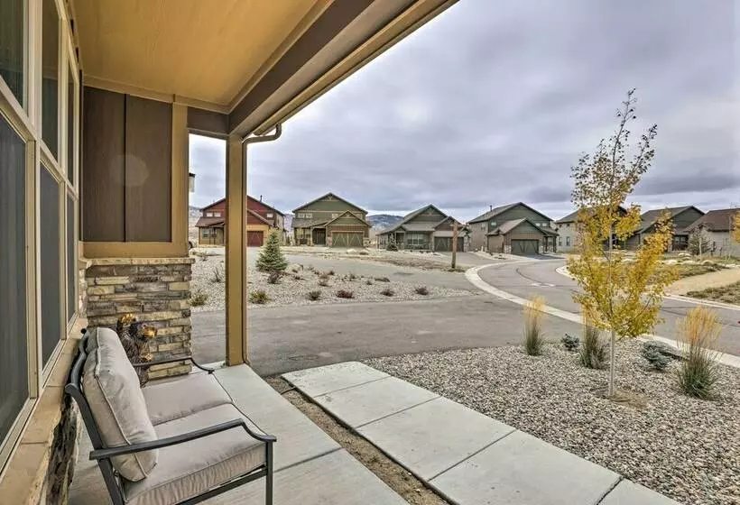 3 Mi To Granby Ranch: Home W/ Hot Tub & Mtn Views!