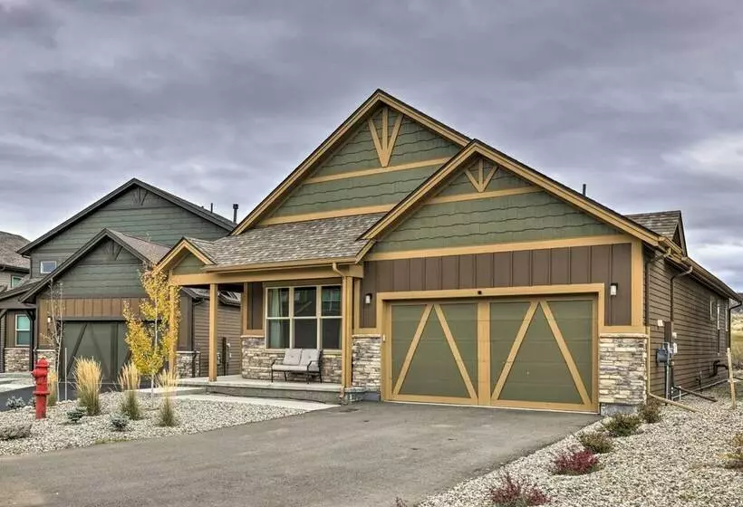 3 Mi To Granby Ranch: Home W/ Hot Tub & Mtn Views!