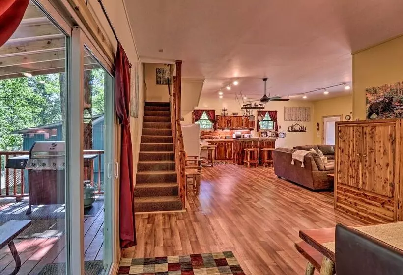 Ouachita River Cabin: Royal Haven W/ Dock!