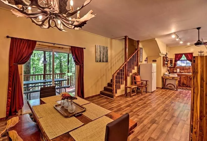 Ouachita River Cabin: Royal Haven W/ Dock!