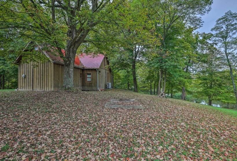 Rustic Cabin In The Woods: 2 Acre Fishing Pond!