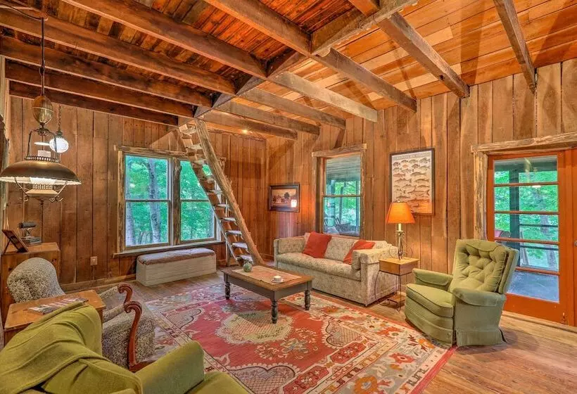 Rustic Cabin In The Woods: 2 Acre Fishing Pond!