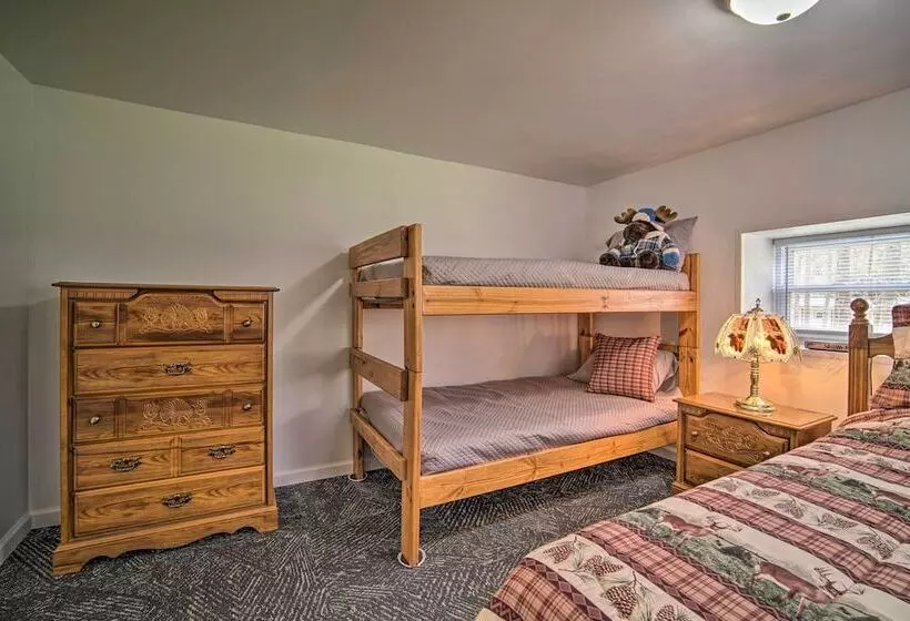 Rustic & Modern Russell Cabin W/ Grill + Deck