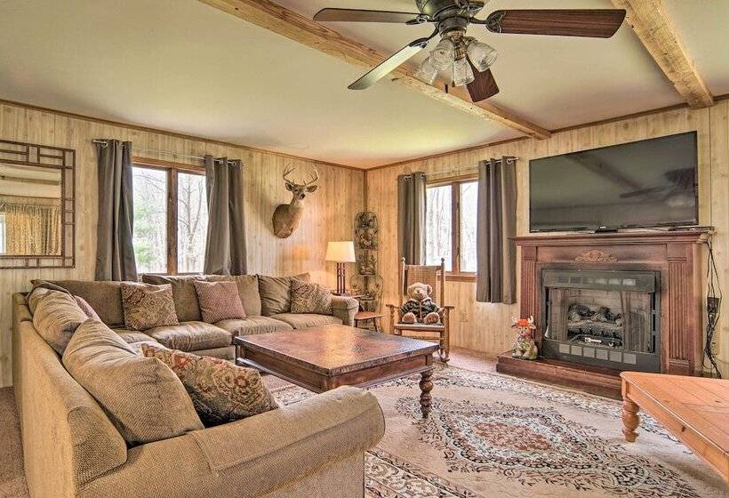 Rustic & Modern Russell Cabin W/ Grill + Deck