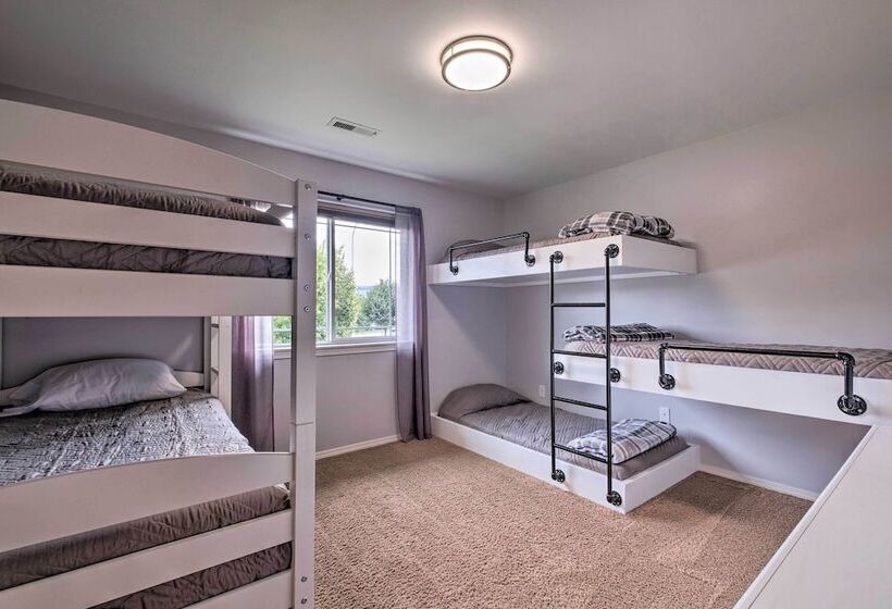 Saddle Rock East: Wenatchee Home < 3 Miles To Town