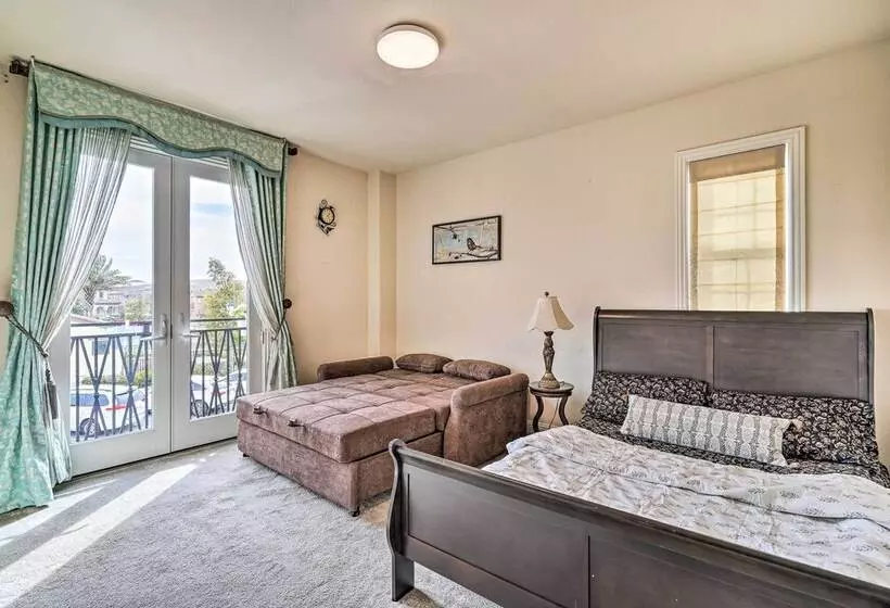 Spacious Home Near California Wine Country!