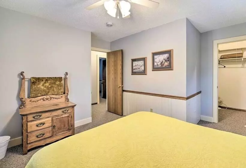 Spacious Home W/ Deck On Lake Chetek!