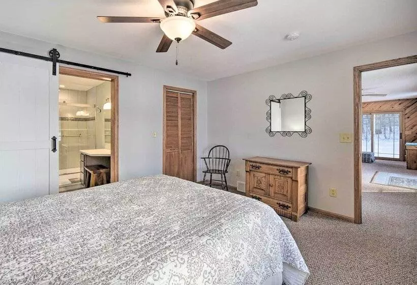 Spacious Home W/ Deck On Lake Chetek!