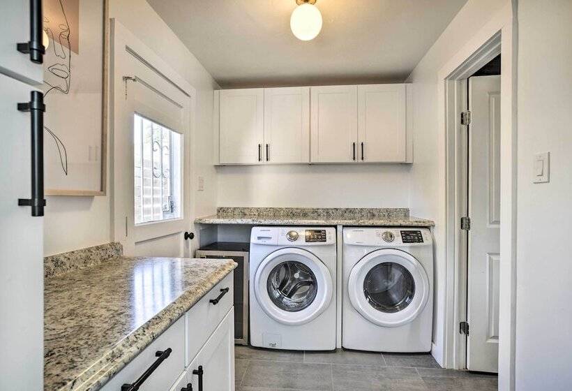 Stylish Albuquerque Home ~ 6 Miles To Downtown!