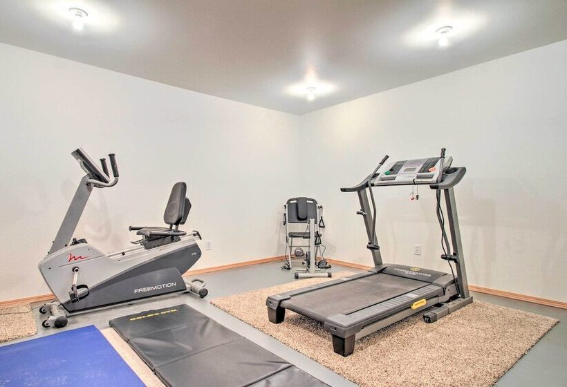 Sunny Big Timber Retreat W/ Spacious Deck!