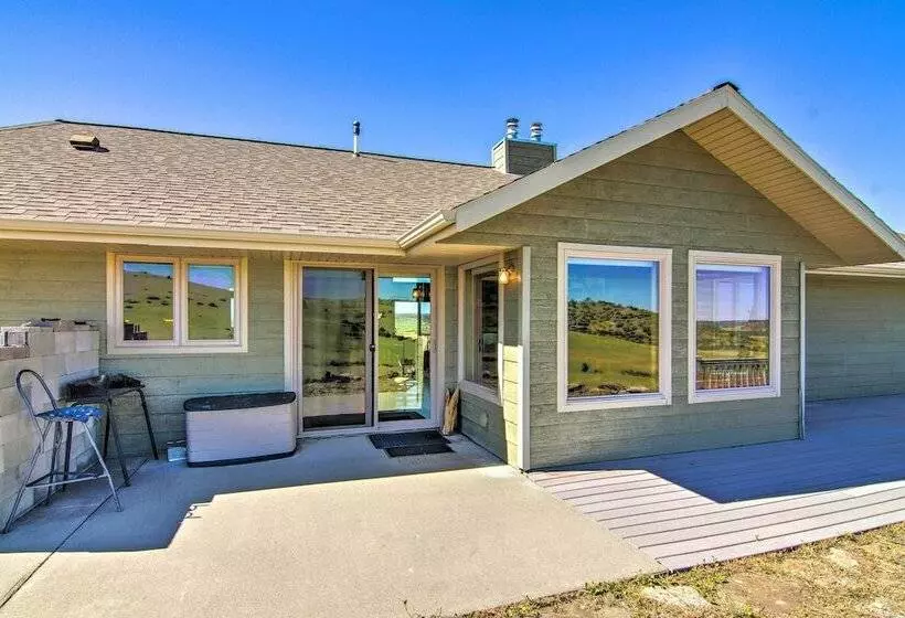 Sunny Big Timber Retreat W/ Spacious Deck!