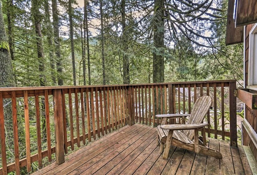 The Sundance Cottage W/ Patio   Near Mt Hood!