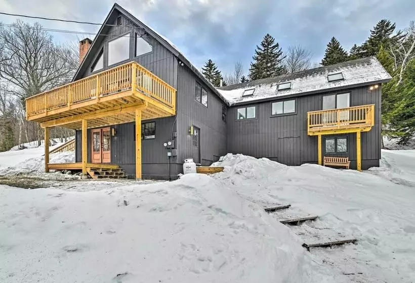 Vermont Ski Chalet ~ 5 Mi To Magic Mountain