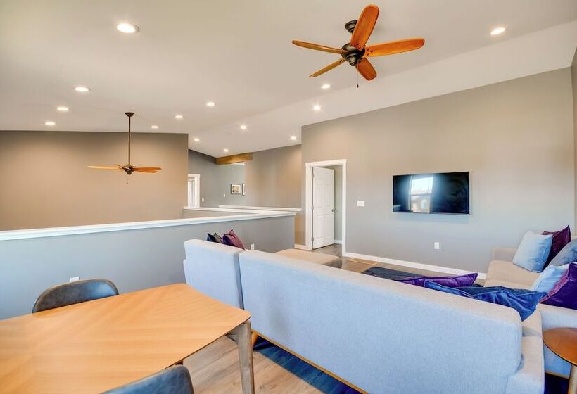 Vivid Home On Red Lodge Mountain Golf Course!