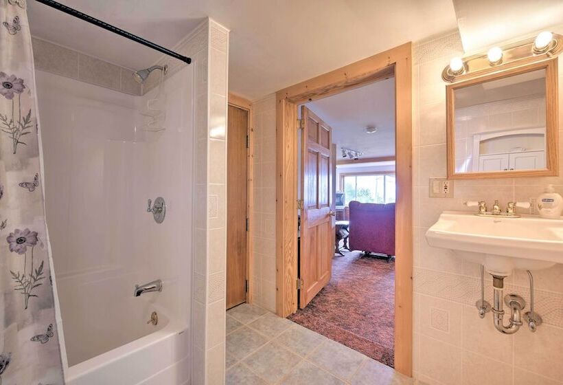 Waterfront Cottage   17 Mi To Acadia Ntnl Pk!