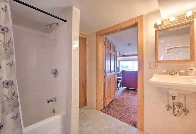 Waterfront Cottage   17 Mi To Acadia Ntnl Pk!