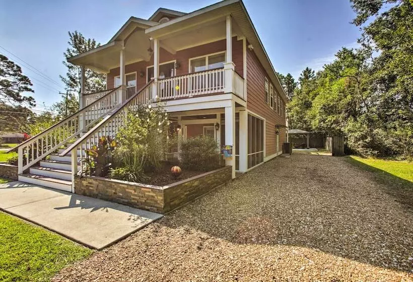 Waveland Family House, 4 Minute Drive To The Beach