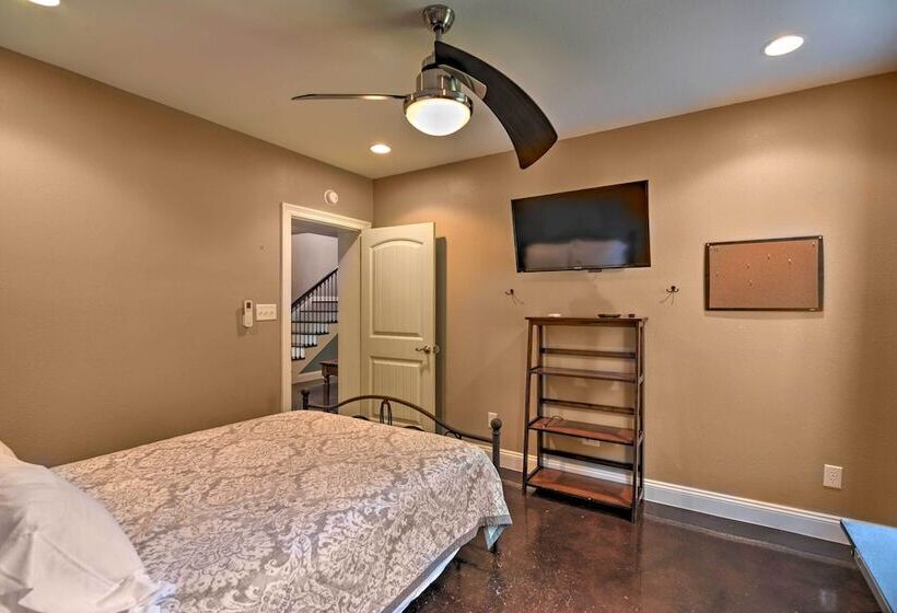 Waveland Family House, 4 Minute Drive To The Beach