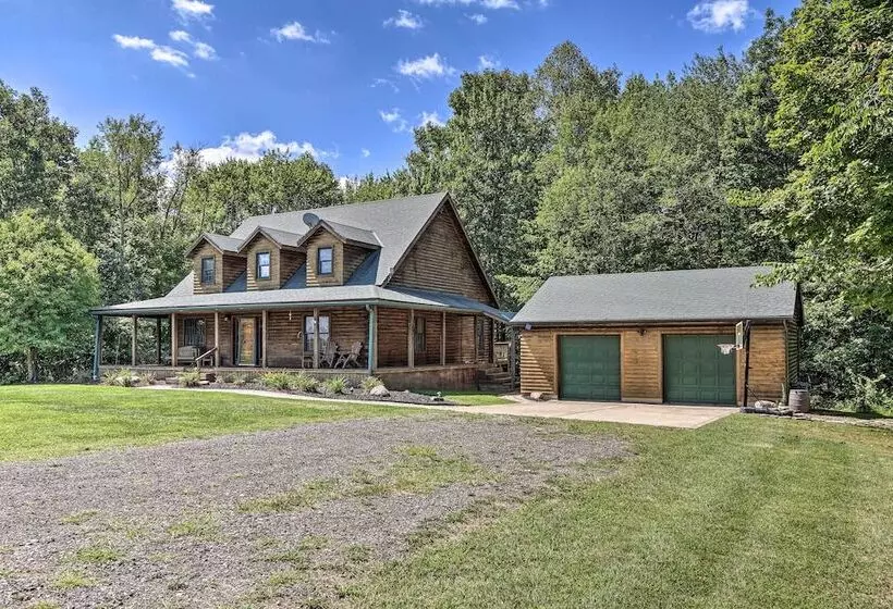 Wren S Nest Cabin  On 15 Acres W/ Hot Tub!