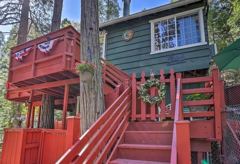 1 Mi To Lake Gregory: Boho Crestline Cabin