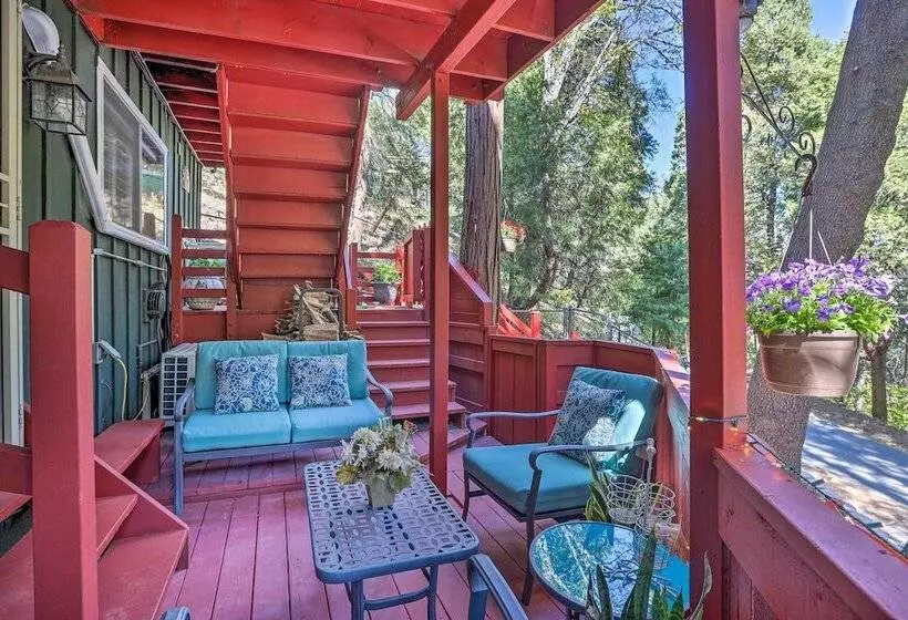 1 Mi To Lake Gregory: Boho Crestline Cabin