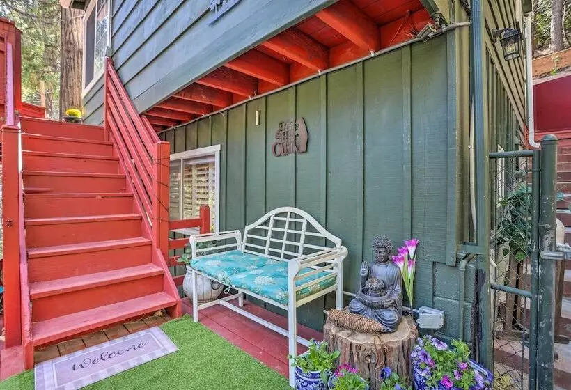 1 Mi To Lake Gregory: Boho Crestline Cabin