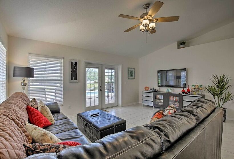 Bradenton Home W/ Saltwater Pool, Spa & Lanai!