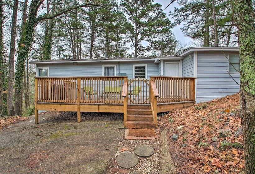 Centrally Located Hot Springs Home W/ Deck!