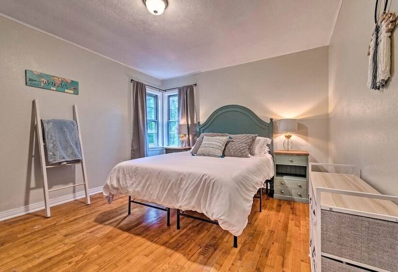 Centrally Located Hot Springs Home W/ Deck!