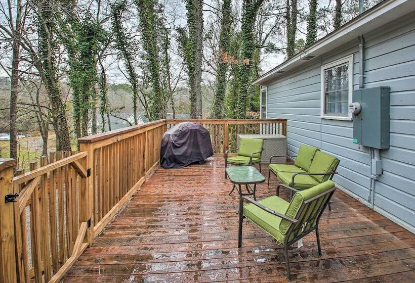 Centrally Located Hot Springs Home W/ Deck!