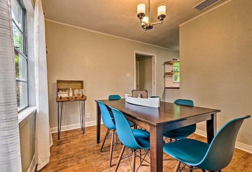 Centrally Located Hot Springs Home W/ Deck!