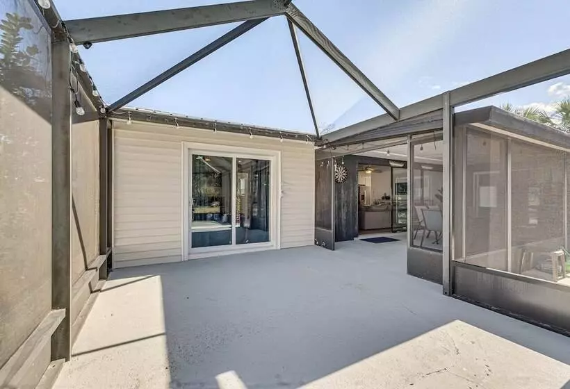 Riverfront Home W/ Boat Dock & Kayaks!