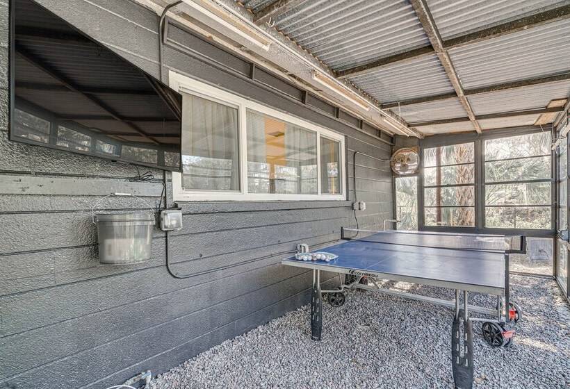 Riverfront Home W/ Boat Dock & Kayaks!