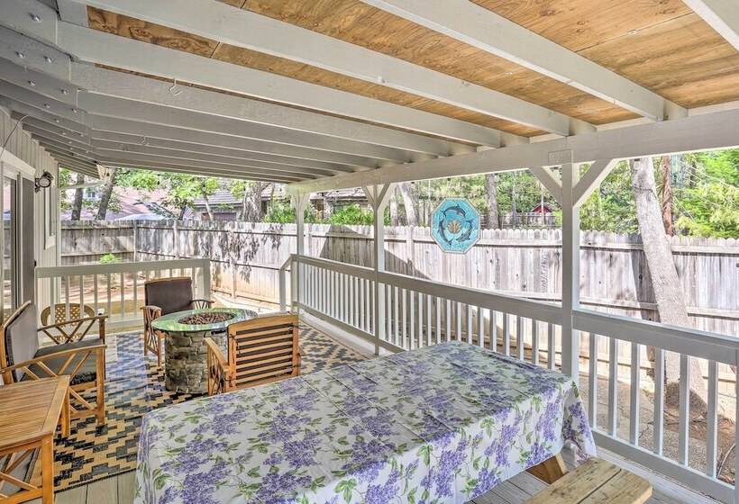 Charming Shasta Lake Retreat: Boat, Hike & Fish!