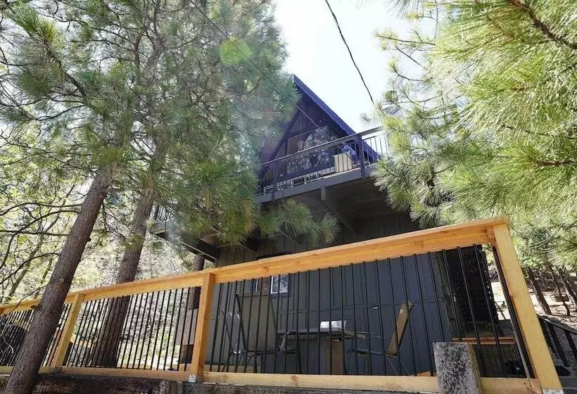 Chic A Frame Treehouse   3 Mi To Village!