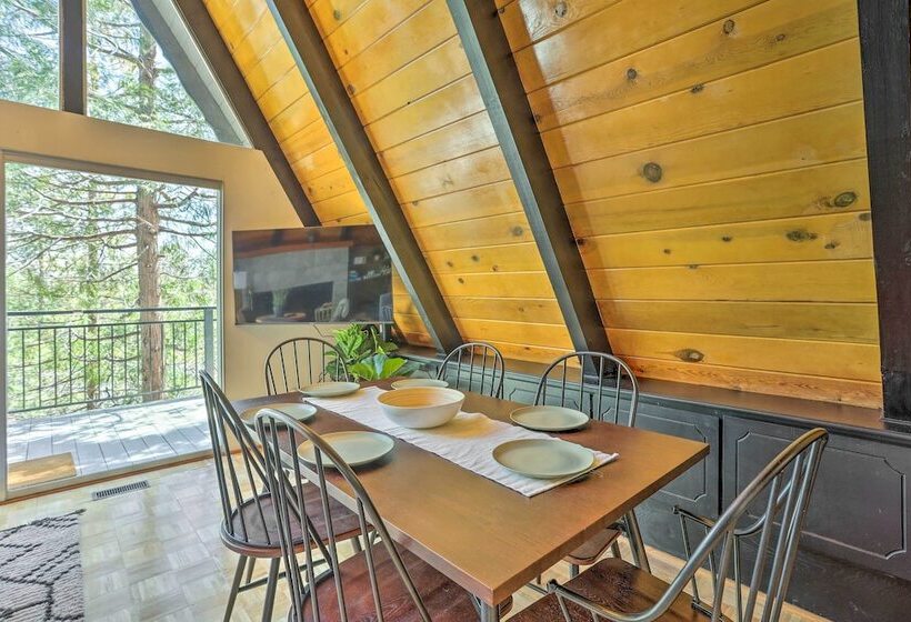 Chic A Frame Treehouse   3 Mi To Village!