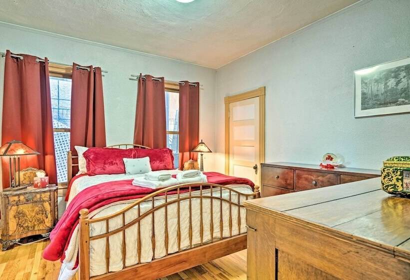 Colorado Springs Dwelling, Walk To Downtown!